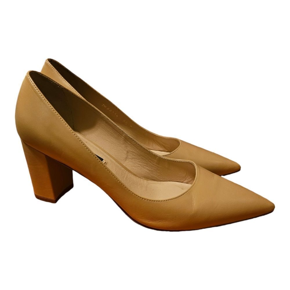 STUART WEITZMAN Stuart 85 Pointed Toe Block Heel Pumps Nude Leather - Size 8 1/2